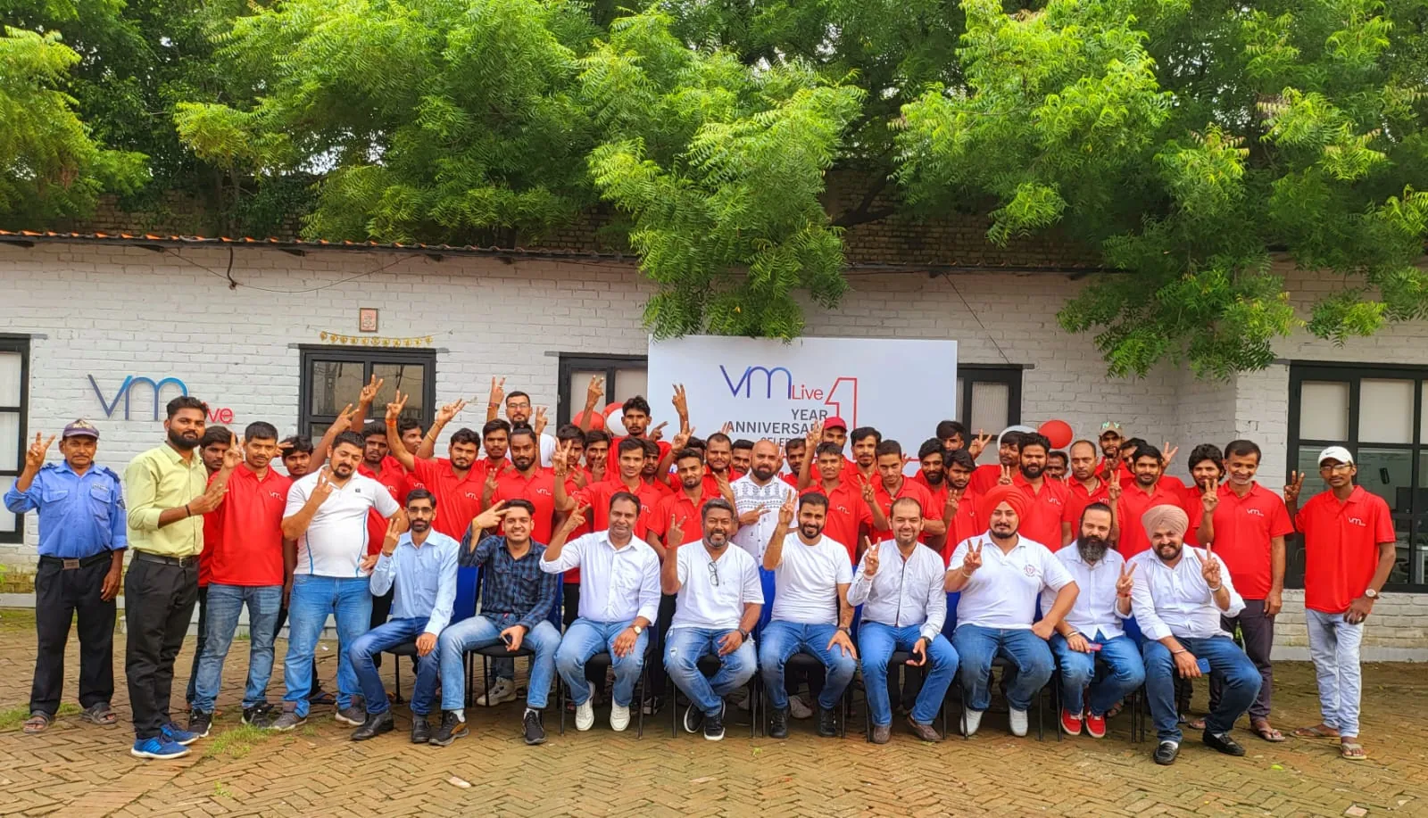 VM Live team group photograph