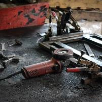 Fabrication tools inside a VM Live workshop